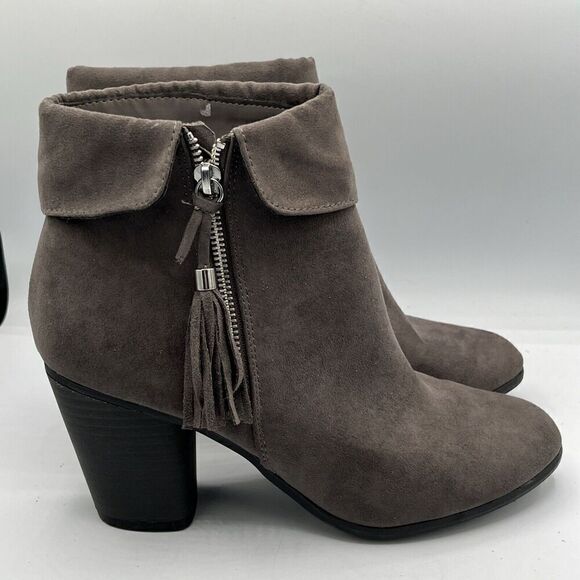 Lauren Conrad Sweet Pea Women's Side Zip Ankle Boots Size 10M Gray Tassel Pulls - Picture 2 of 10